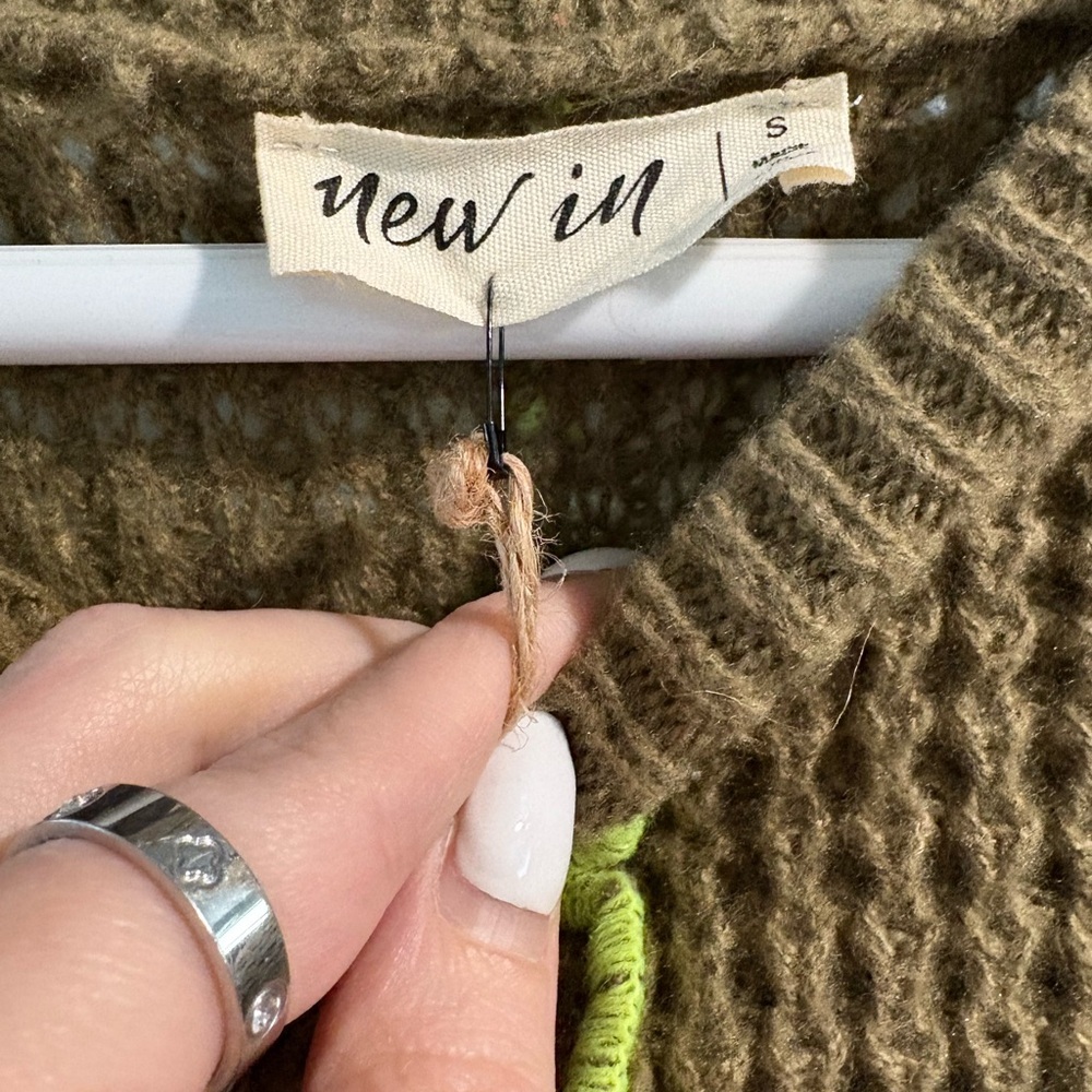Olive Green Crewneck Waffle Knit Sweater with Contrast Trim - Picture 3 of 4